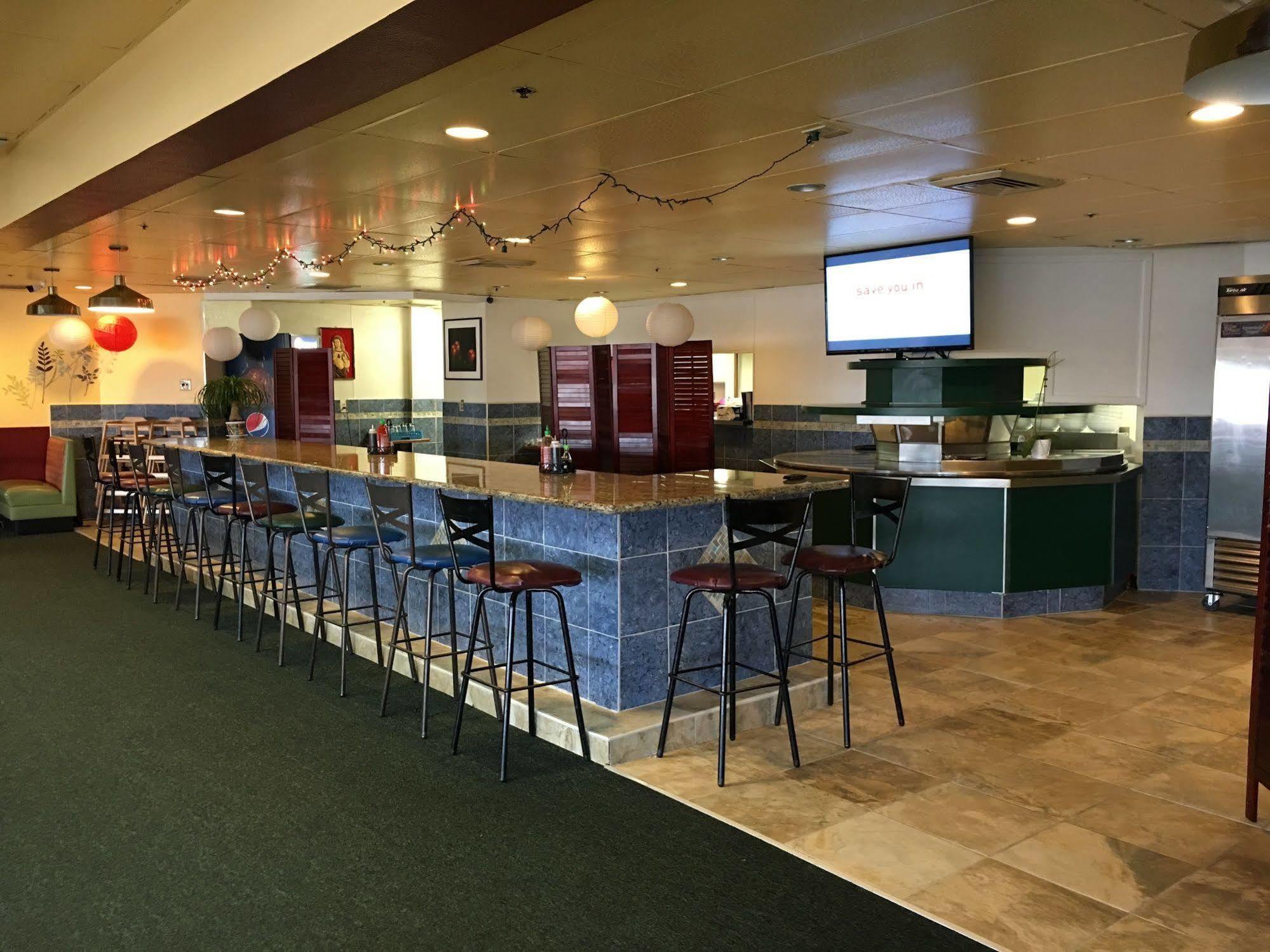 Howard Johnson By Wyndham Denver West Wheat Ridge Esterno foto