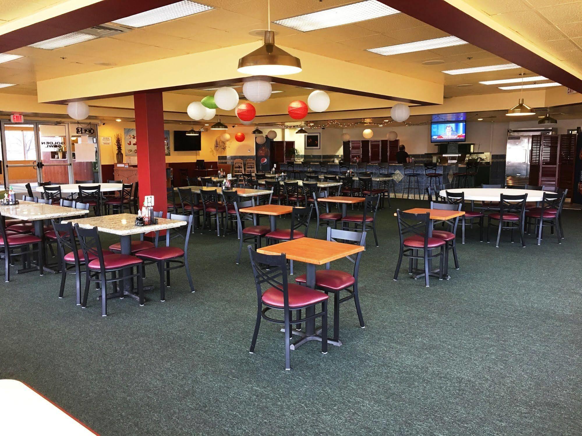 Howard Johnson By Wyndham Denver West Wheat Ridge Esterno foto