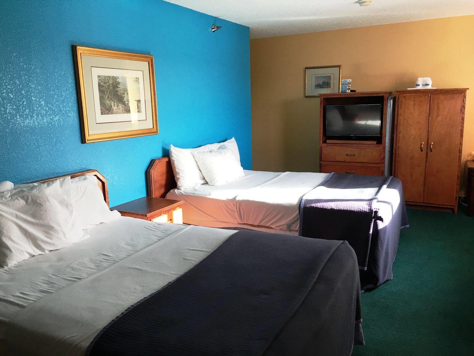 Howard Johnson By Wyndham Denver West Wheat Ridge Esterno foto